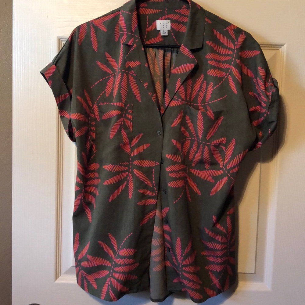 Green button down